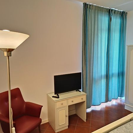 Blancohouse Viale Ceccarini Apartment Riccione Exterior photo