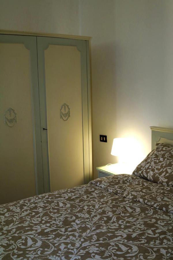 Blancohouse Viale Ceccarini Apartment Riccione Exterior photo